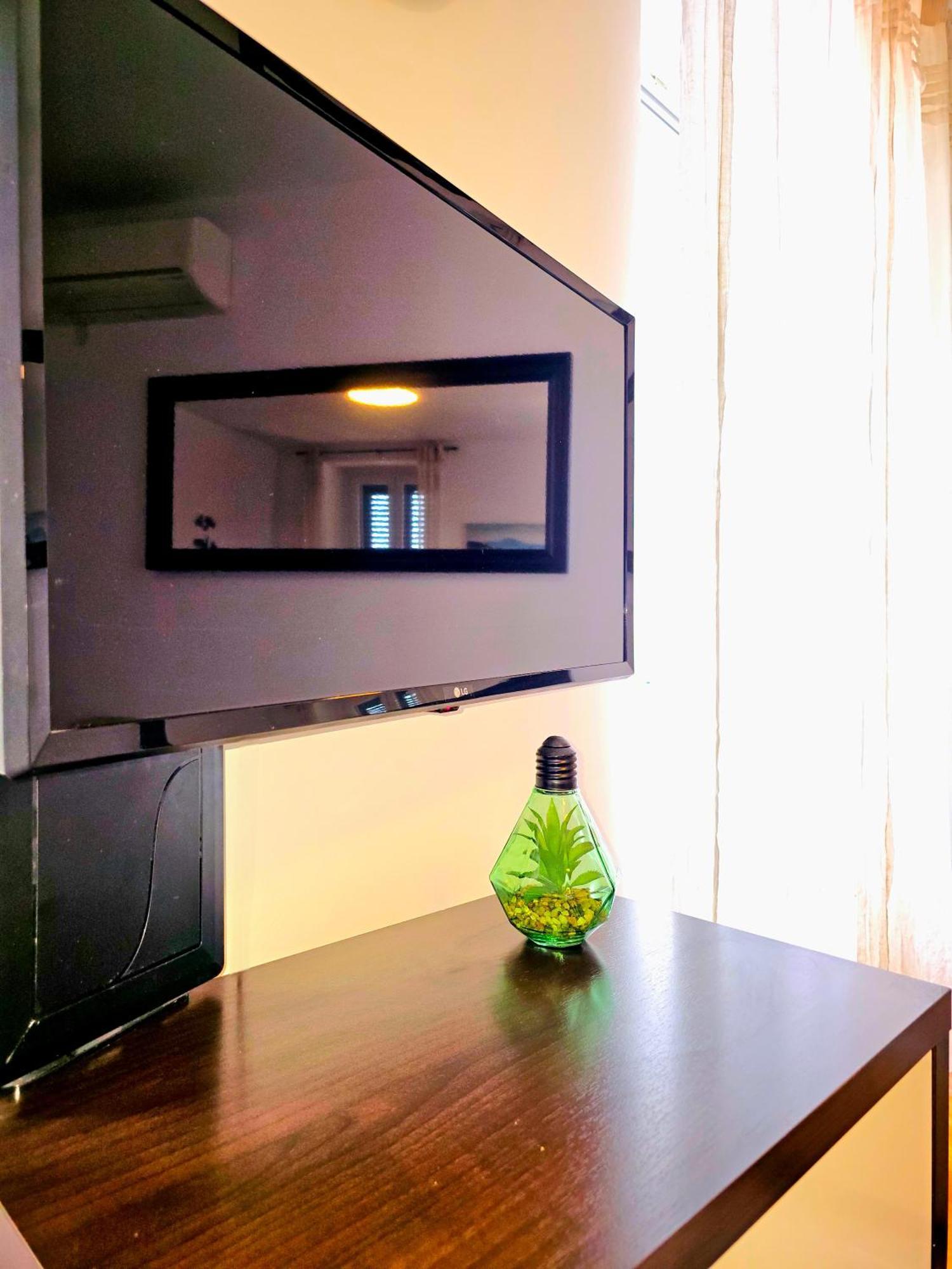 Apartman Square View Šibenik Buitenkant foto