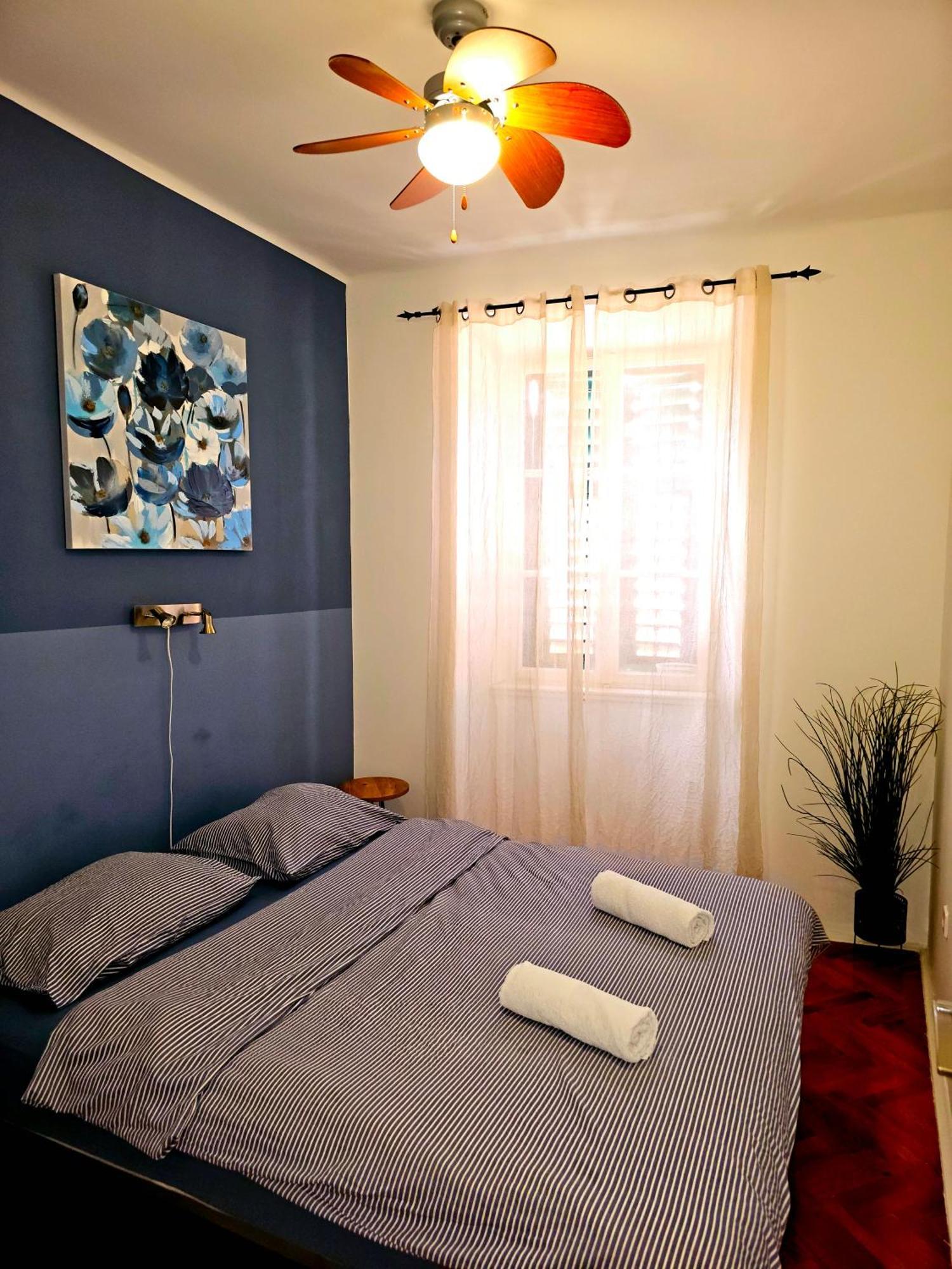 Apartman Square View Šibenik Buitenkant foto